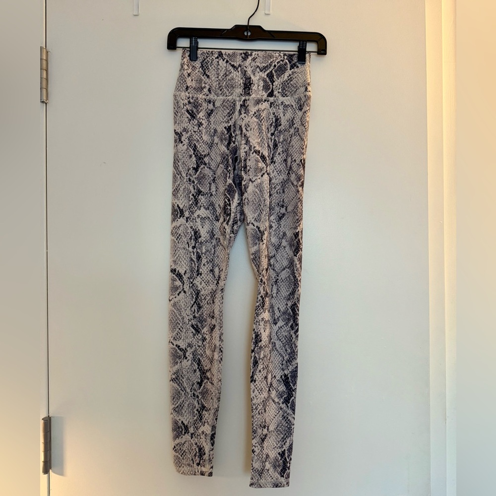 Alo Yoga Snakeprint Vapor High Waisted Leggings XS